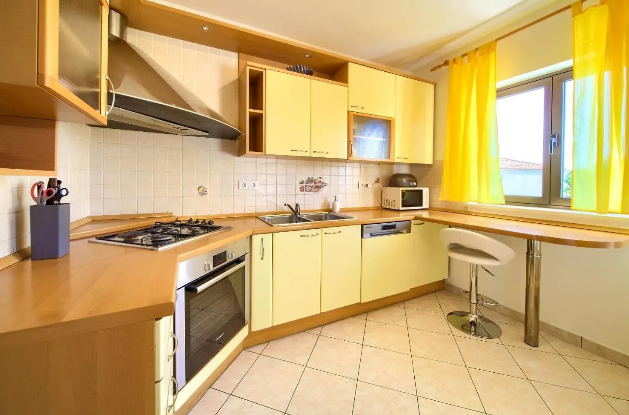 Apartment Lidija Krk Town